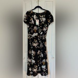 Black Floral Short Sleeve Wrap Dress